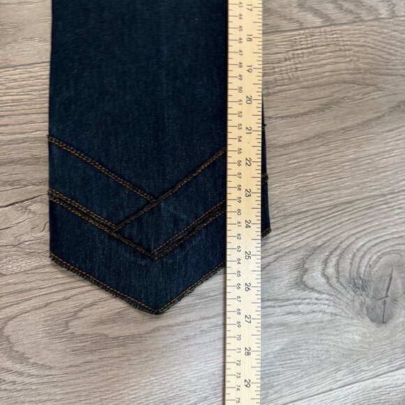 Lysse Crop Jeans Size M Denim Pointed Flared Chevron Hem Pull On Pants Stretch - Picture 11 of 15